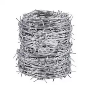 Razor Wire vs Barbed Wire (The Most Detailed Comparison)